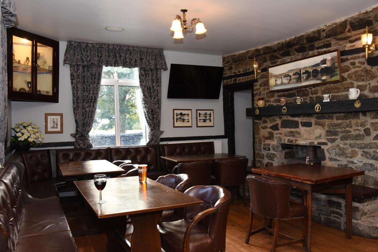 The Llanelwedd Arms Hotel Builth Wells Exterior foto